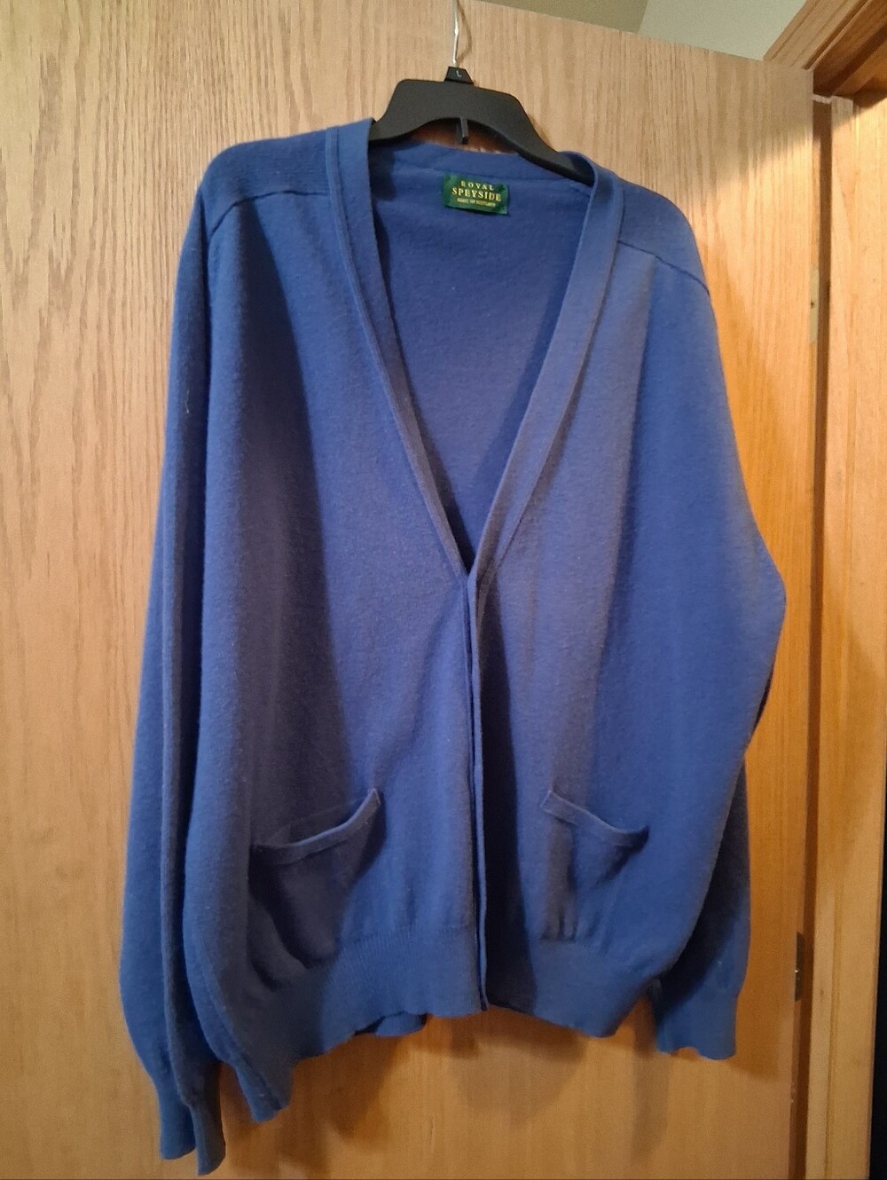 Vintage ROYAL SPEYSIDE MADE IN SCOTLAND" blue knit sweater.